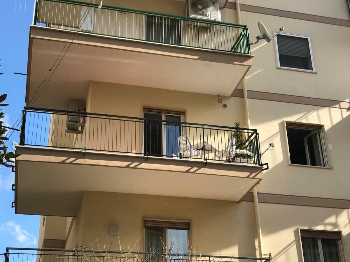 Al Parco Primavera B&B Соренто Екстериор снимка